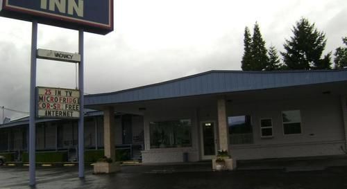 Budget Inn Олбани Екстериор снимка